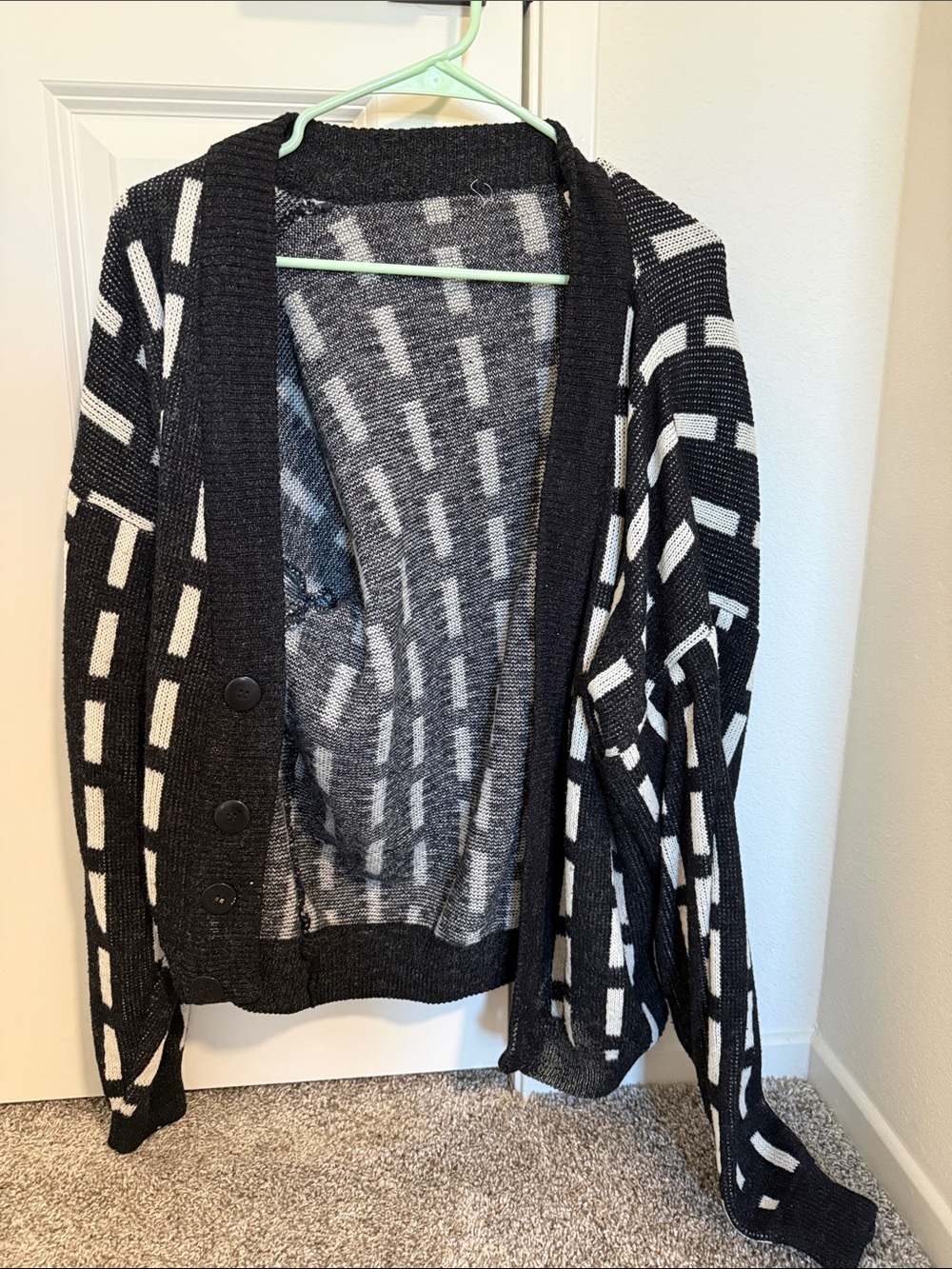 Black & White Geometric Open-Front Knit Cardigan